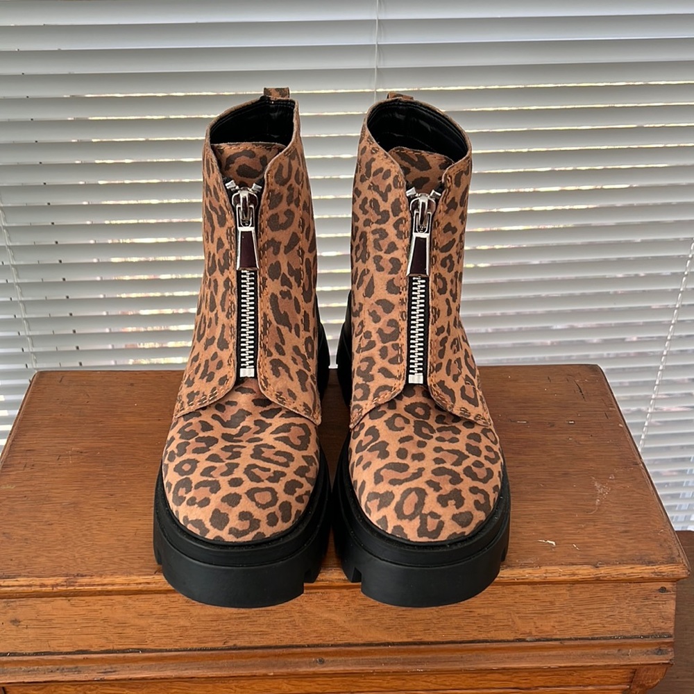 Gianni Bini Leopard Print Suede Zip Chunky Lug Sole Platform Booties